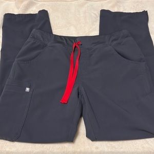 Figs limited edition charcoal Kade medium regular scrub bottoms